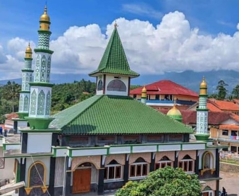 Menjelajahi Keajaiban Sains: Mengenal Dunia Pesantren